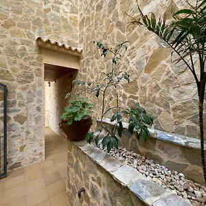 https://hostal-can-gallu-cala-ratjada-mallorca.allmallorcahotels.com