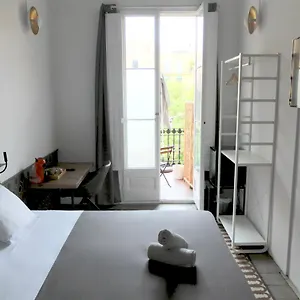 旅馆 法布里吉奥佩蒂特旅馆