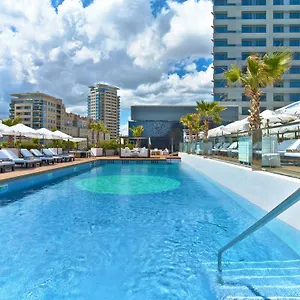 מלון Hilton Diagonal Mar